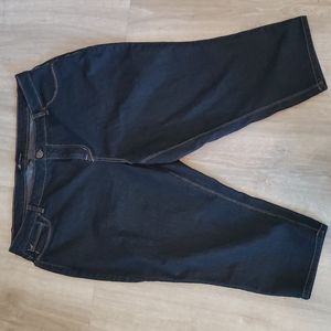 Capri jeans